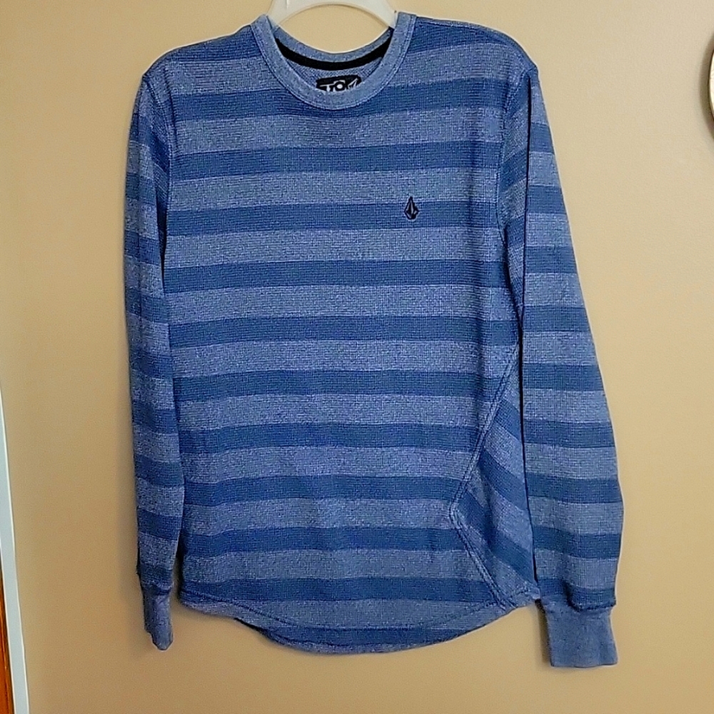 Mens MED Volcam shirt 3/$20